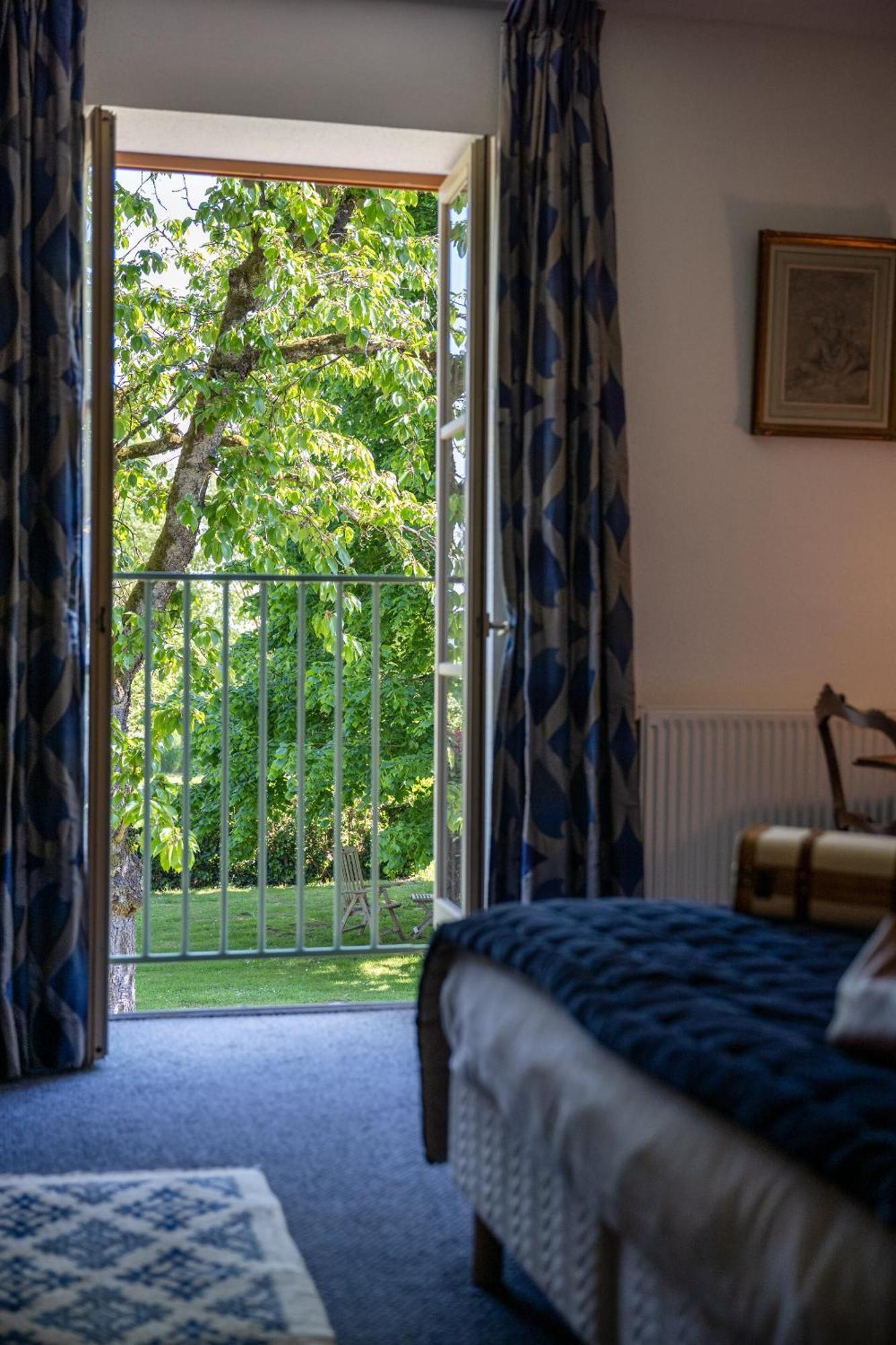 La Dominotte Bed & Breakfast Demigny Room photo
